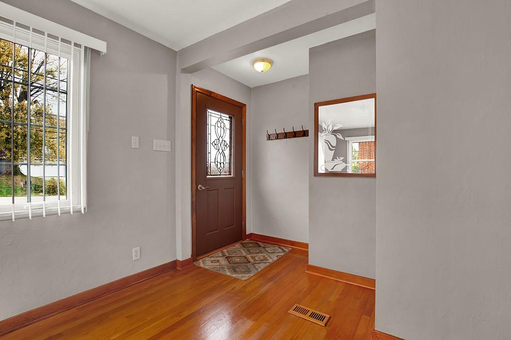 1689 4th Street Monongahela, PA 15063 - Photo 14 of 31 a view of an empty room with a window