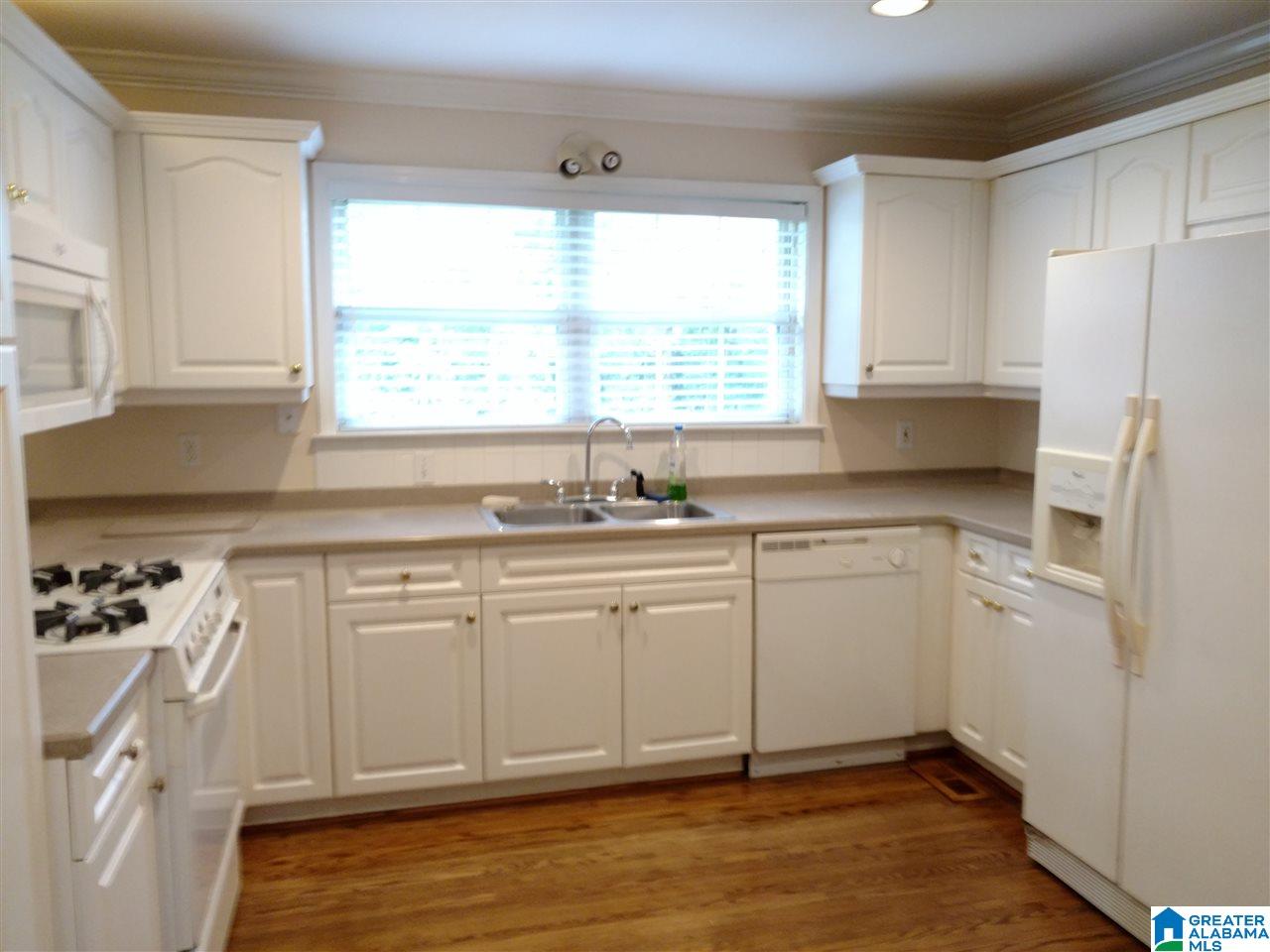 9544 Golden Lane Bessemer, AL 35023 - Photo 2 of 30