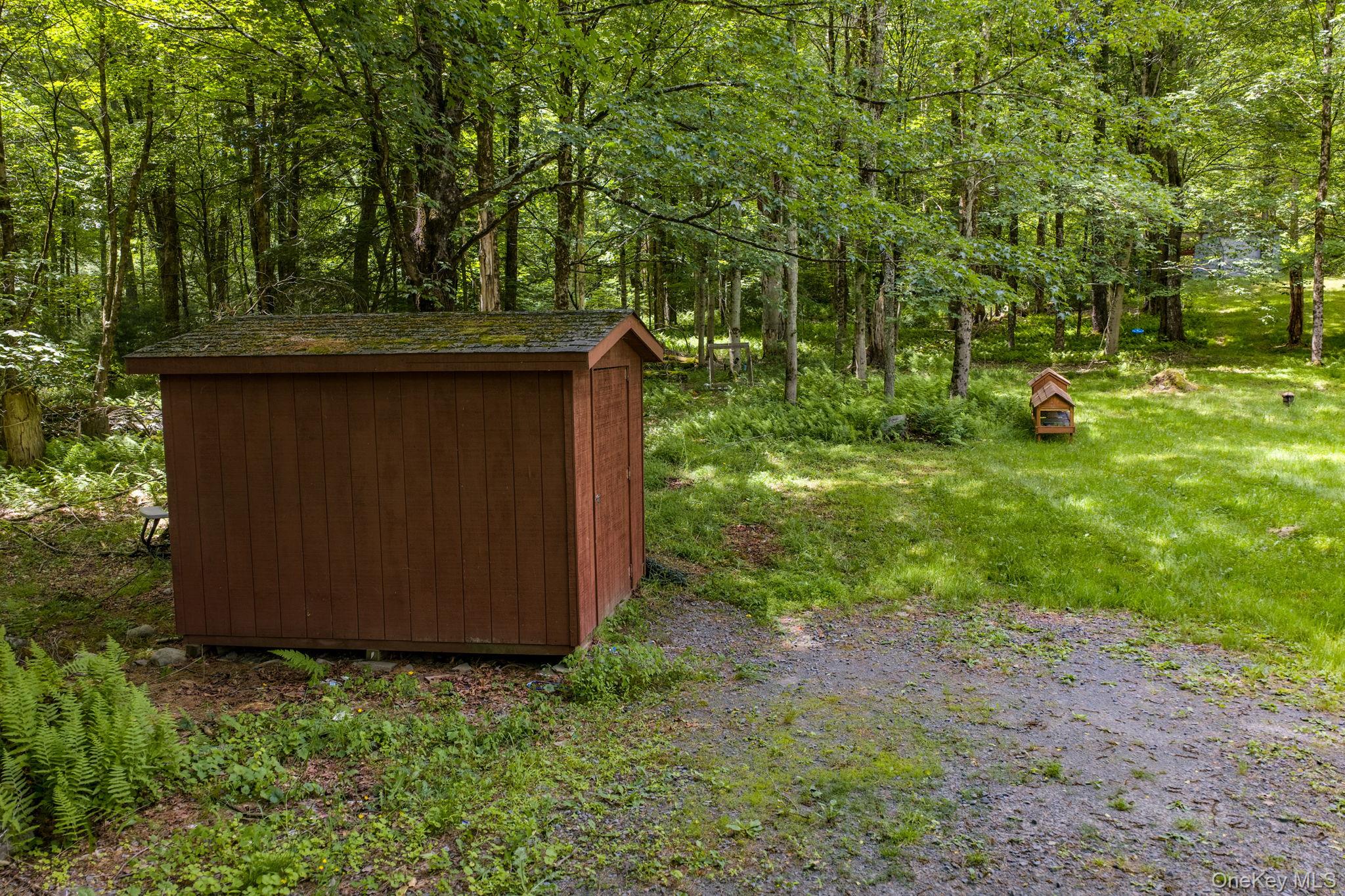 570 Brown Road Ellenville, NY 12428 - Photo 18 of 33