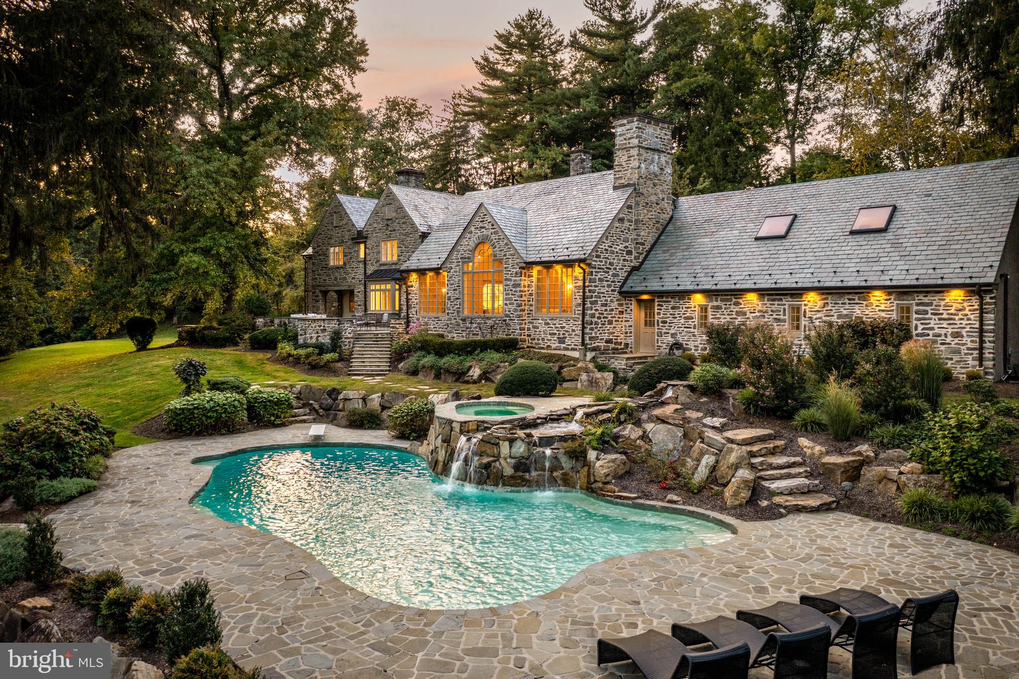 1233 Meadowbank Road Villanova, PA 19085 - Photo 2 of 89