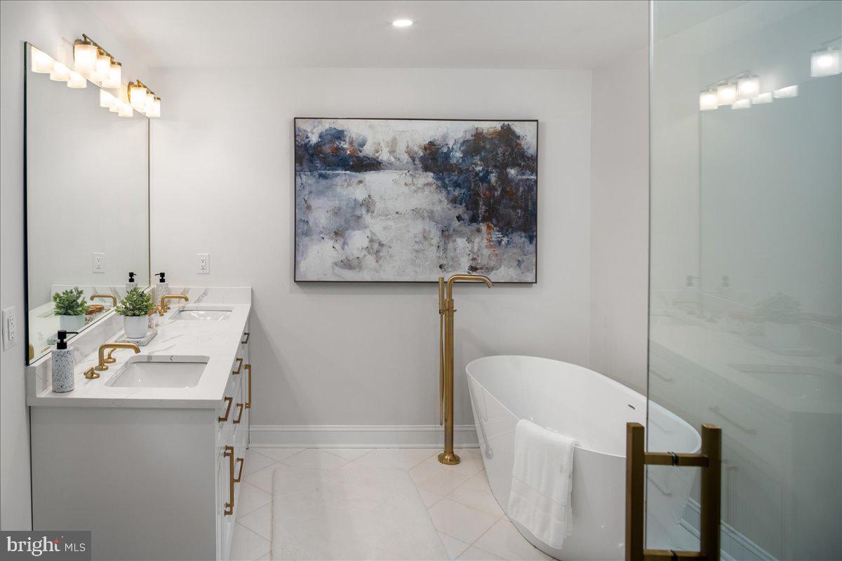 1233 Meadowbank Road Villanova, PA 19085 - Photo 42 of 89