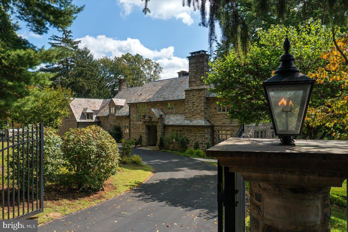 1233 Meadowbank Road Villanova, PA 19085 - Photo 62 of 89