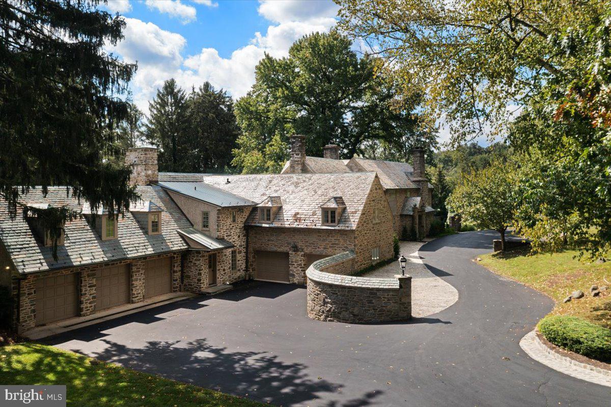 1233 Meadowbank Road Villanova, PA 19085 - Photo 65 of 89