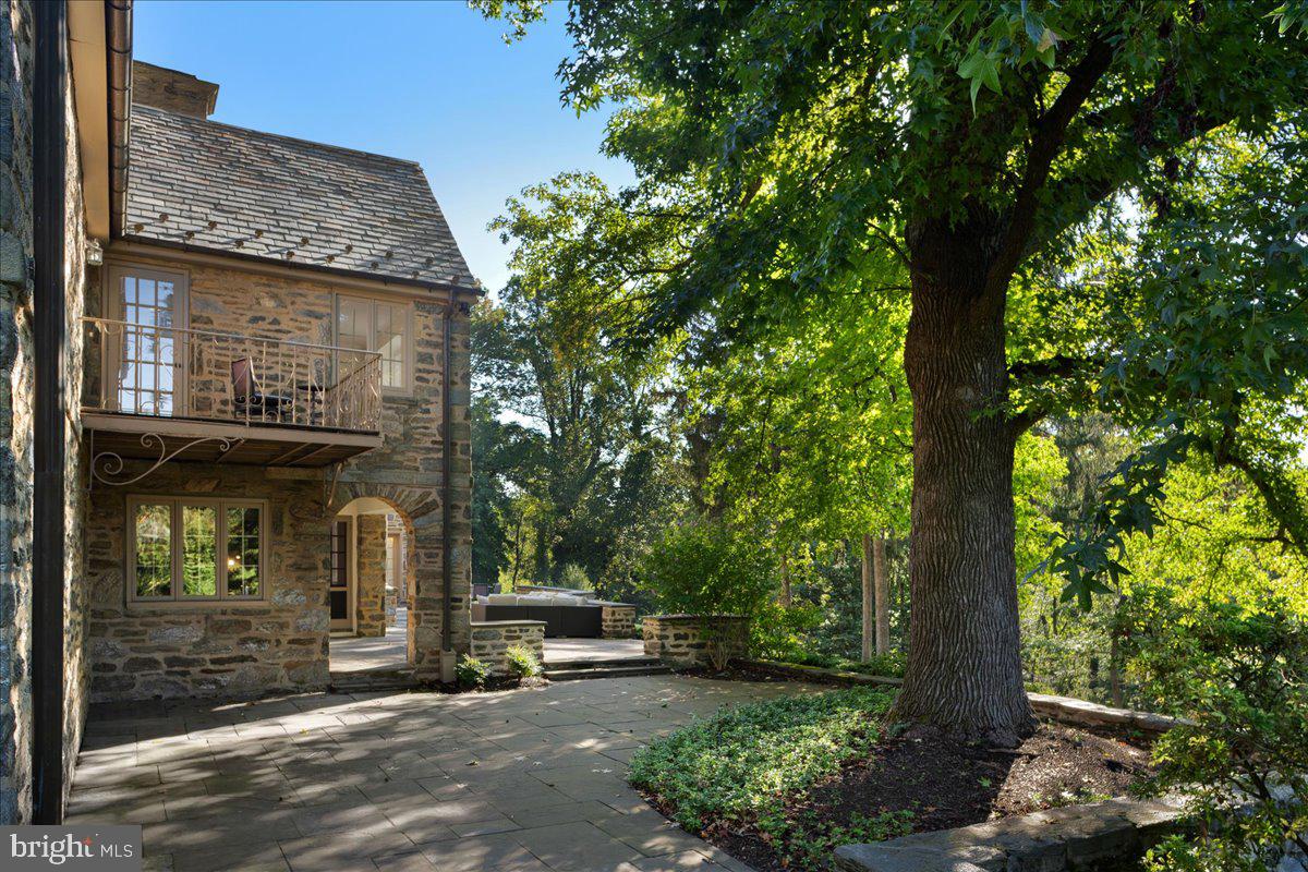 1233 Meadowbank Road Villanova, PA 19085 - Photo 72 of 89