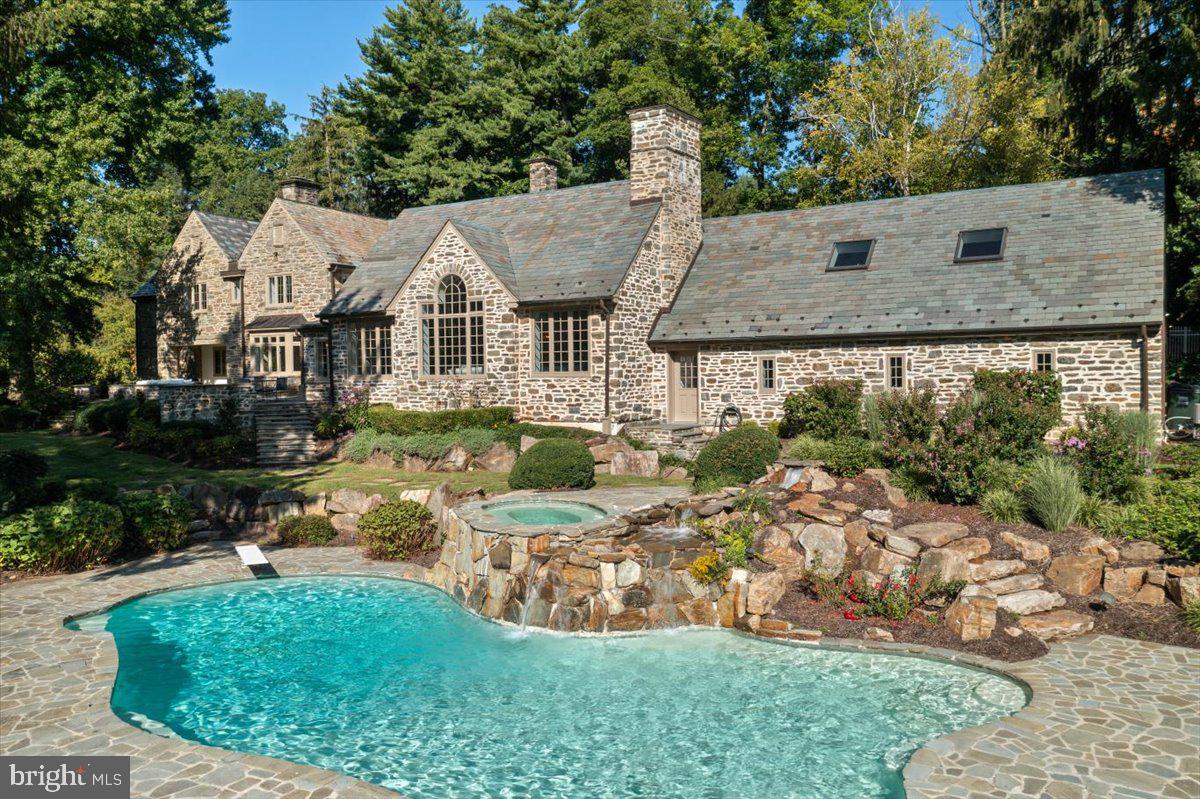 1233 Meadowbank Road Villanova, PA 19085 - Photo 76 of 89