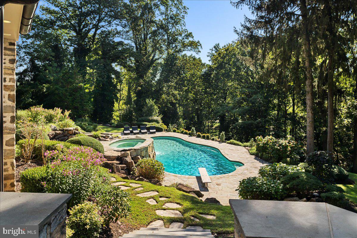 1233 Meadowbank Road Villanova, PA 19085 - Photo 79 of 89