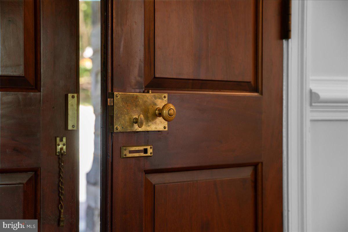 1233 Meadowbank Road Villanova, PA 19085 - Photo 8 of 89