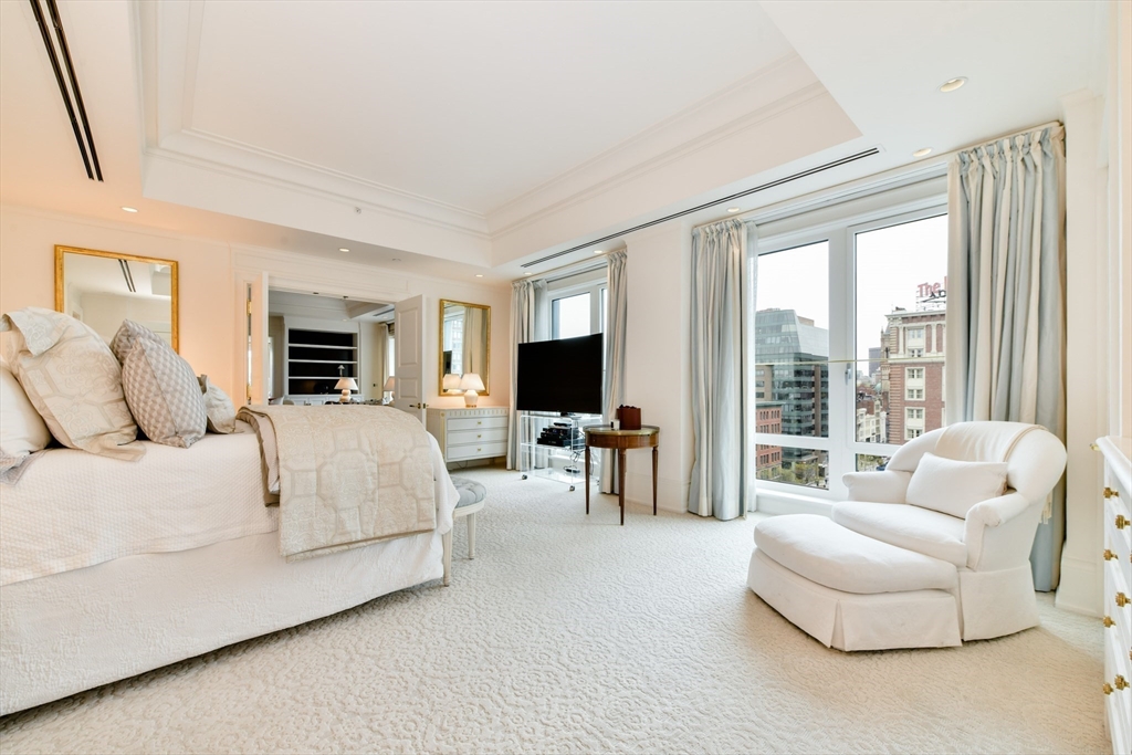 776 Boylston Street, Unit E9A Boston, MA 02199 - Photo 11 of 27