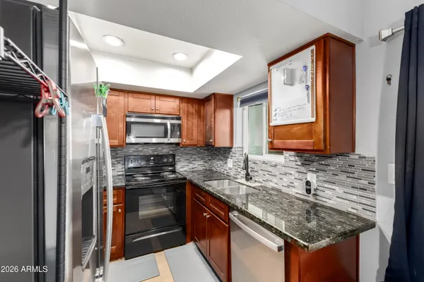 $239,999 | 17241 North 16th Drive, Unit 10, Phoenix, AZ 85023