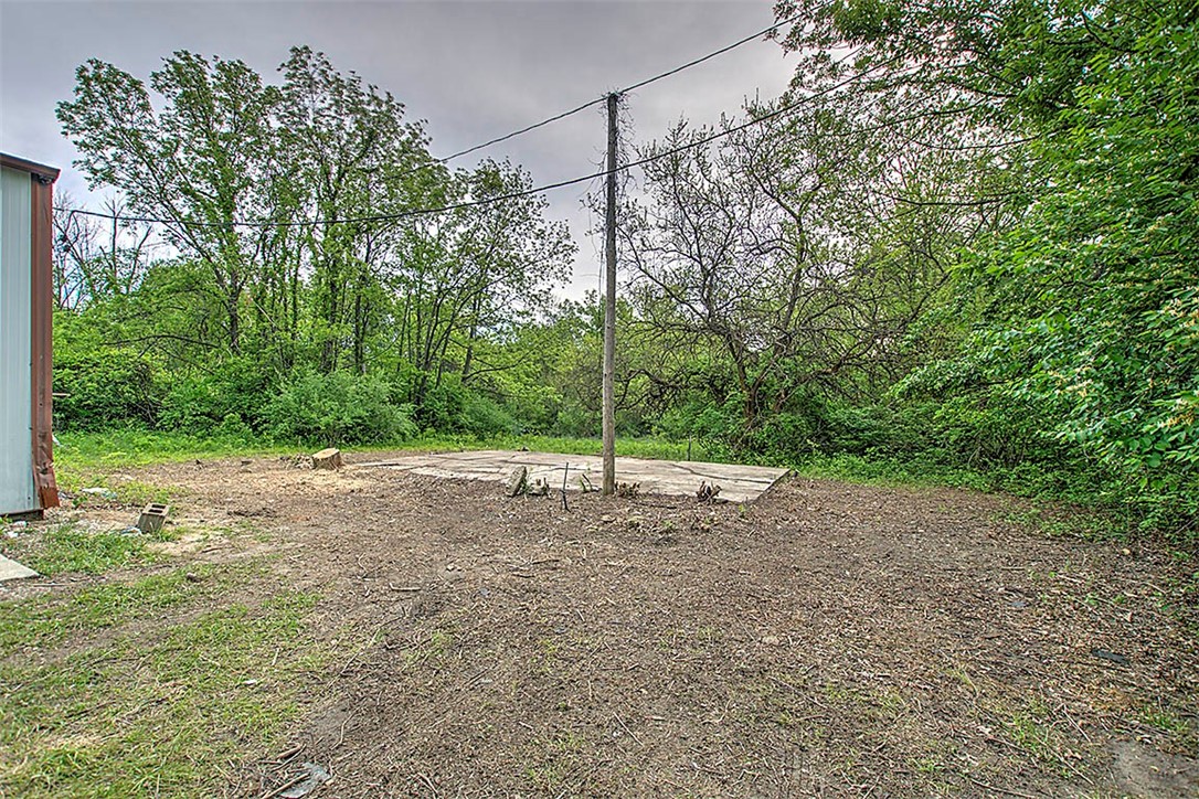 1754 South Shores Drive Decatur, IL 62521 - Photo 6 of 10