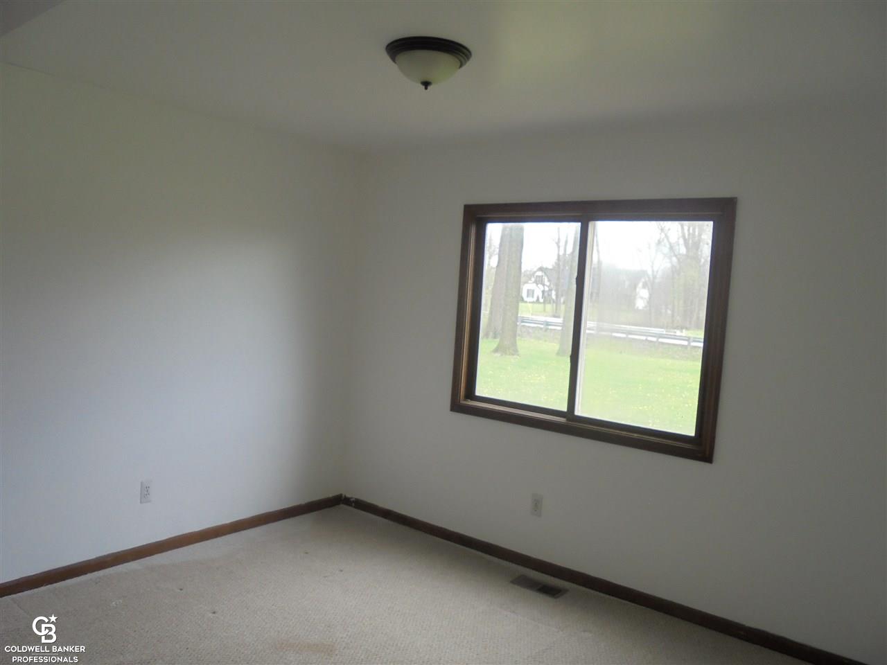 18250 Pratt Road Armada, MI 48005 - Photo 42 of 56 Front Bedroom