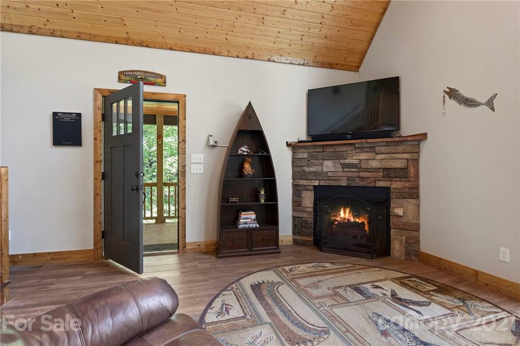 1753 Line Runner Ridge Road Rosman, NC 28772 - Photo 17 of 39 Gallery Image 17