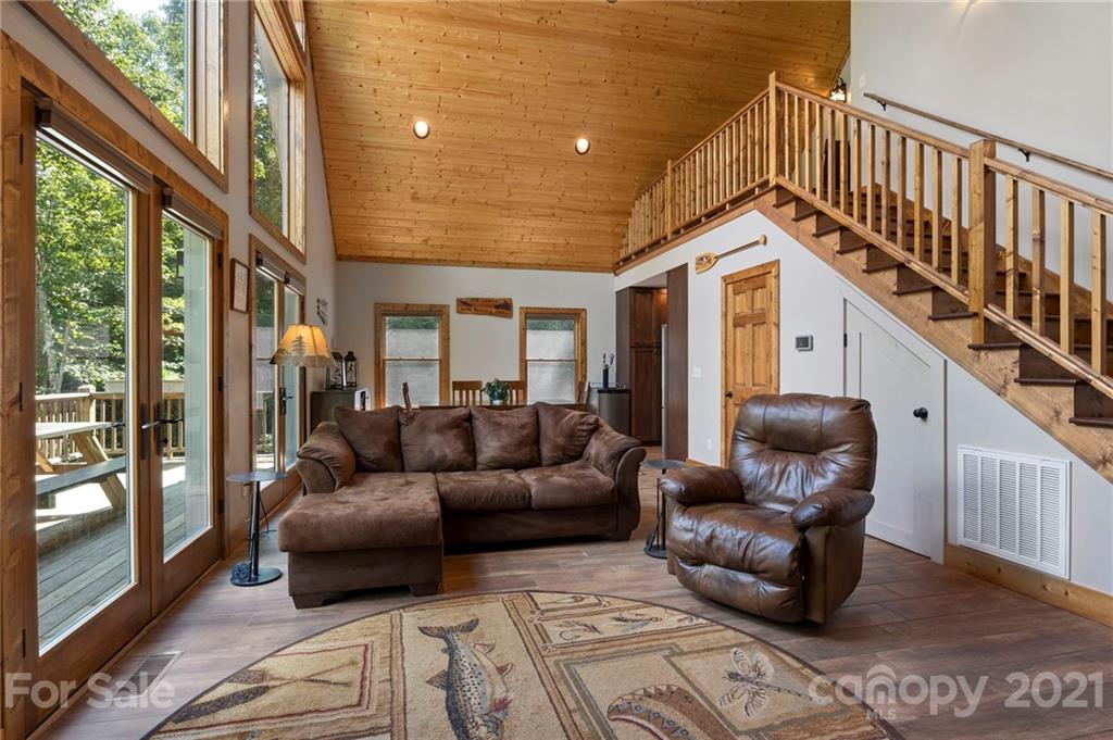 1753 Line Runner Ridge Road Rosman, NC 28772 - Photo 19 of 39 Gallery Image 19