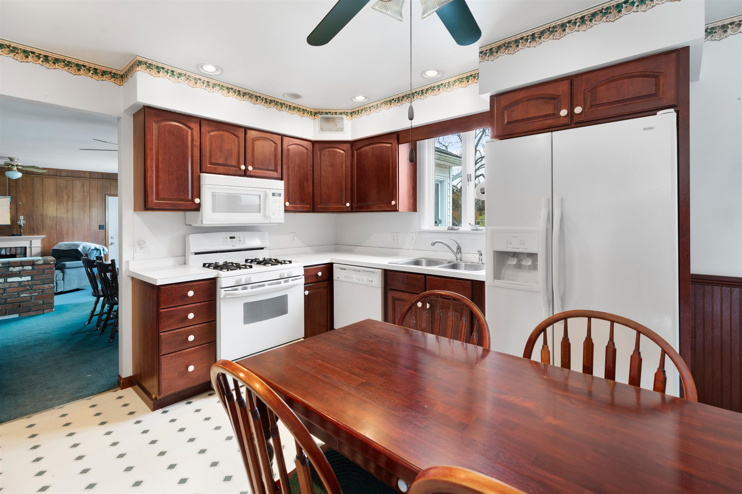 714 San Fernando Road Cape May, NJ 08204 - Photo 10 of 27 Gallery Image 10