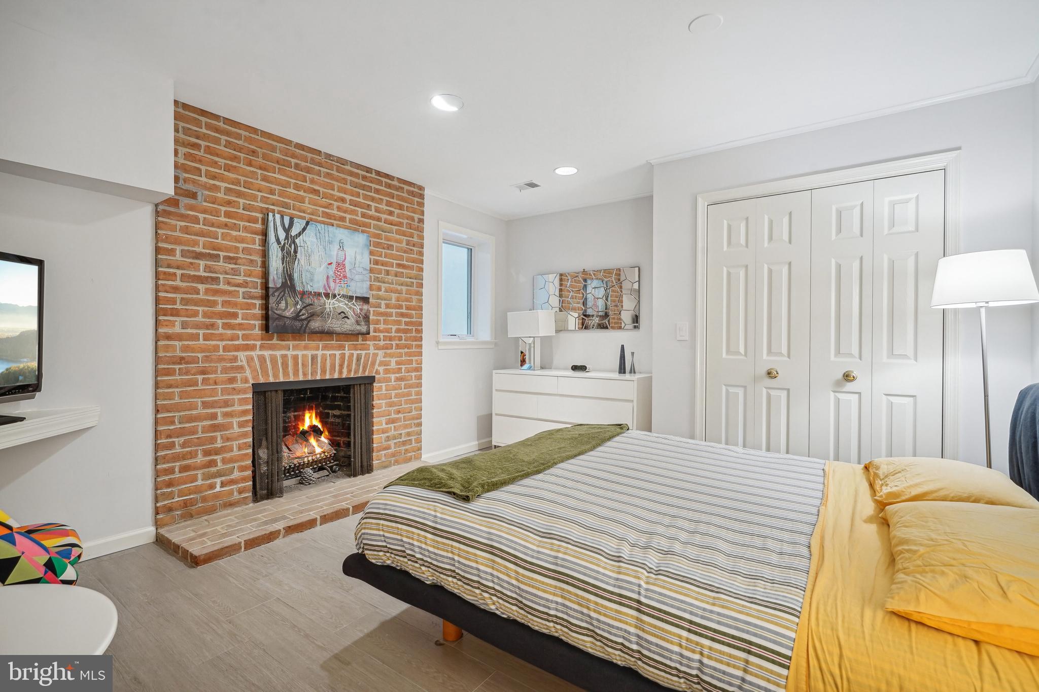 4903 Baltan Road Bethesda, MD 20816 - Photo 24 of 31 Bedroom 5