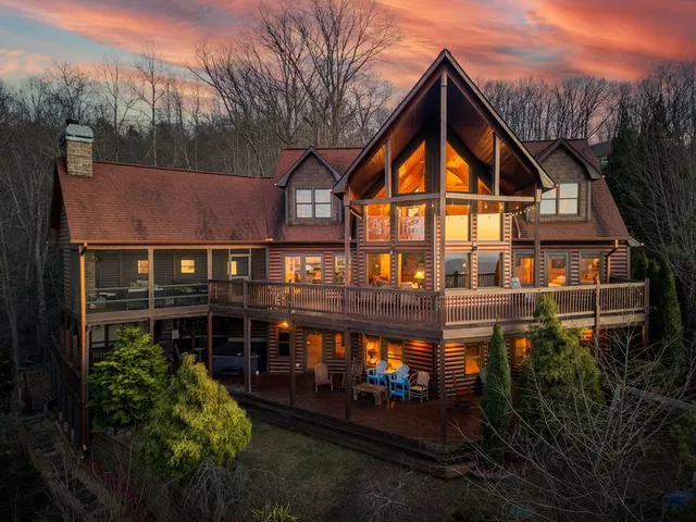 $1,420,000 | 1359 Mountain High Drive, Mineral Bluff, GA 30559