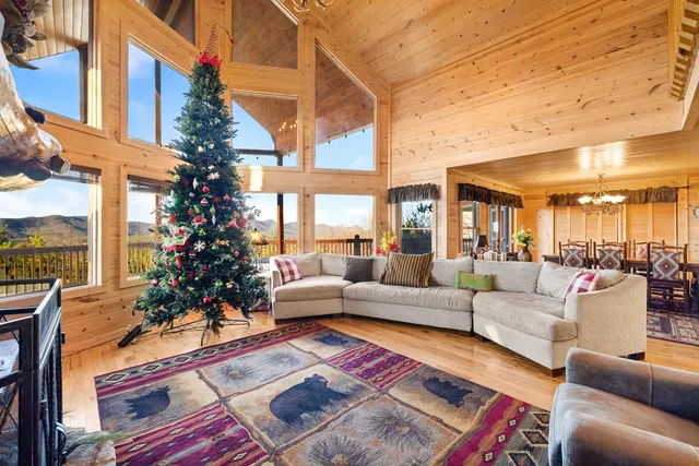 $1,420,000 | 1359 Mountain High Drive, Mineral Bluff, GA 30559