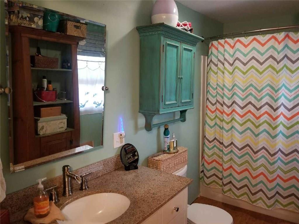 993 Finntown Road Waldoboro, ME 04572 - Photo 6 of 11 Photo