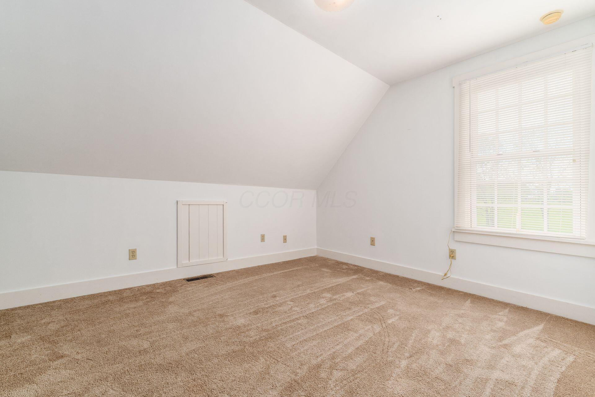 3514 Battee Road Granville, OH 43023 - Photo 28 of 75 042_Rd Granville OH 43023 USA