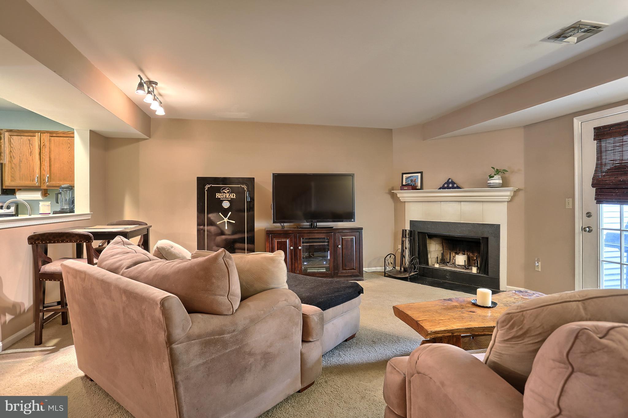 1930 Wexford Road Palmyra, PA 17078 - Photo 8 of 25 Gallery Image 8