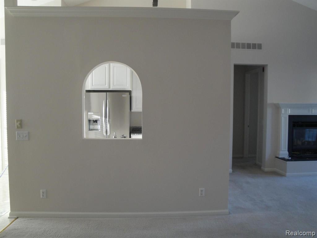 604 Constitution Street, Unit 48 Canton, MI 48188 - Photo 7 of 31