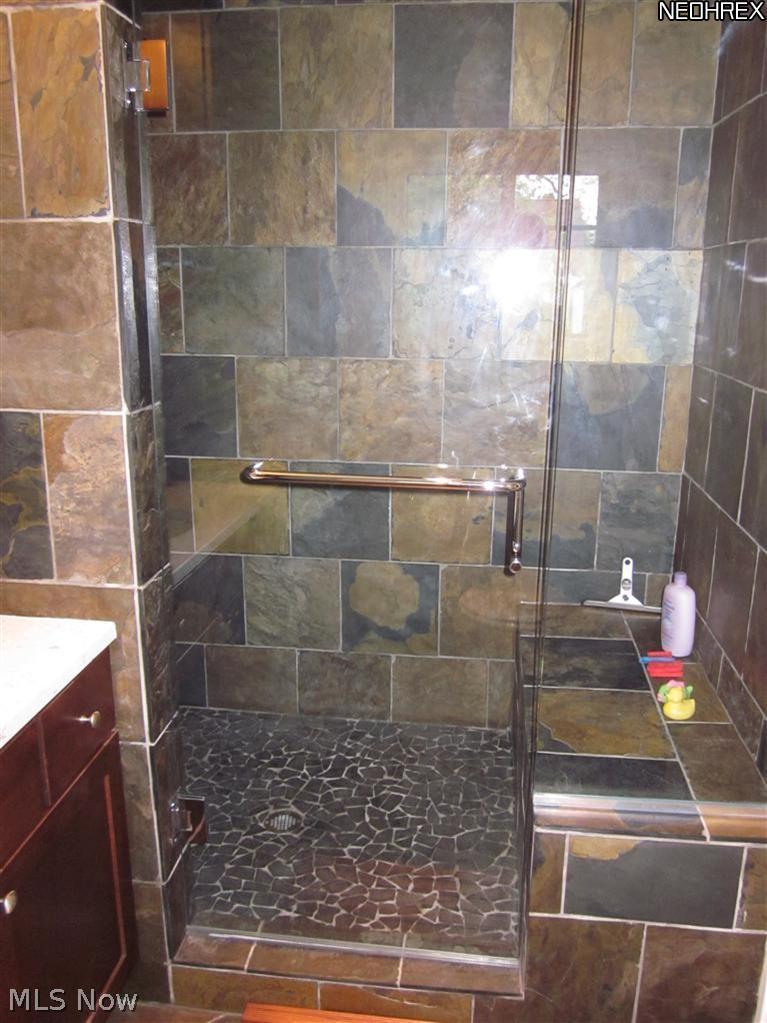 3289 Chalfant Road Cleveland, OH 44120 - Photo 15 of 25
