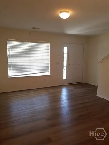 $1,650 | 125 Fairgreen Street, Savannah, GA 31407