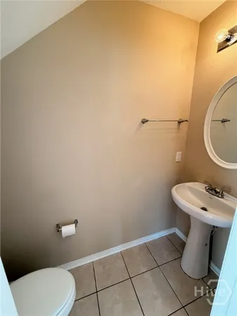 $1,595 | 125 Fairgreen Street, Savannah, GA 31407