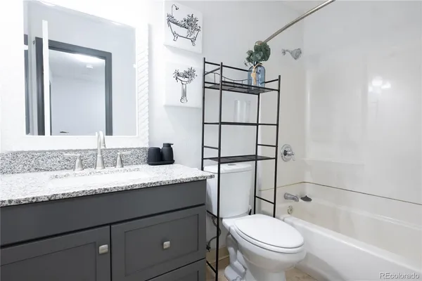 $2,500 | 1517 South Owens Street, Unit 5, Denver, CO 80232