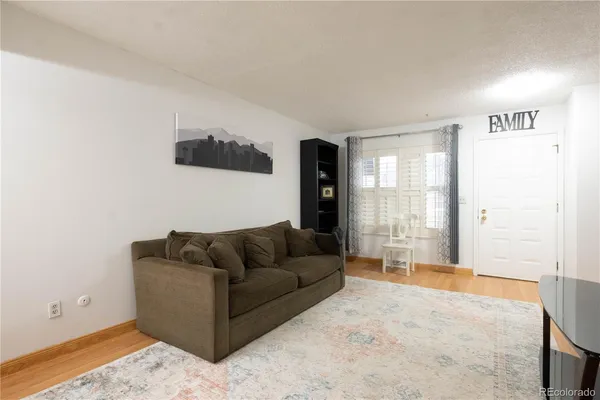 $2,500 | 1517 South Owens Street, Unit 5, Denver, CO 80232