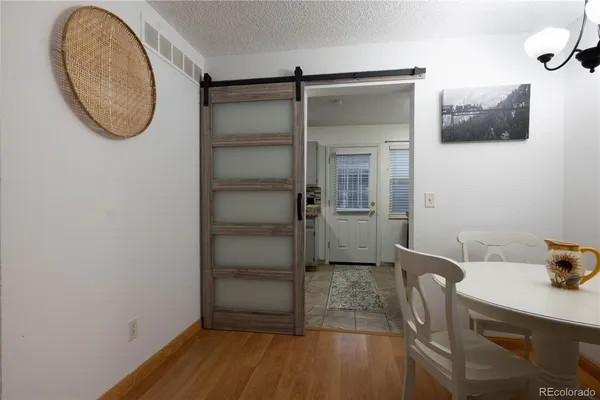 $2,500 | 1517 South Owens Street, Unit 5, Denver, CO 80232