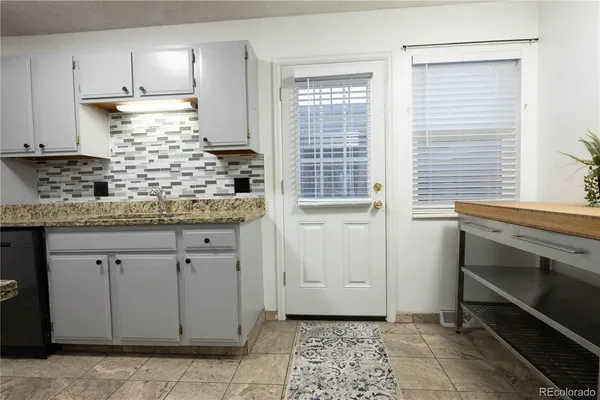$2,500 | 1517 South Owens Street, Unit 5, Denver, CO 80232