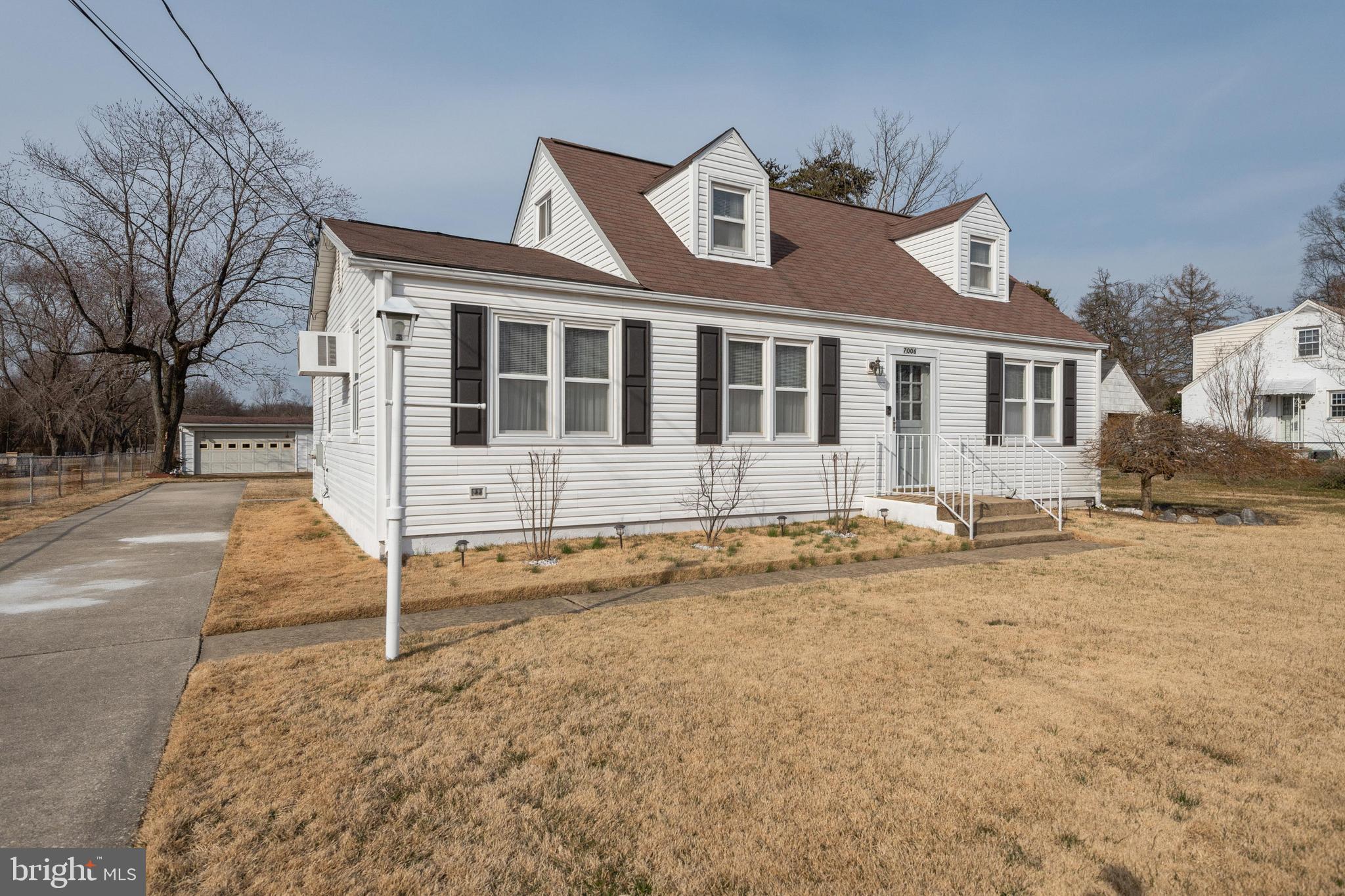 7006 East Clinton Street Clinton, MD 20735 - Photo 1 of 44