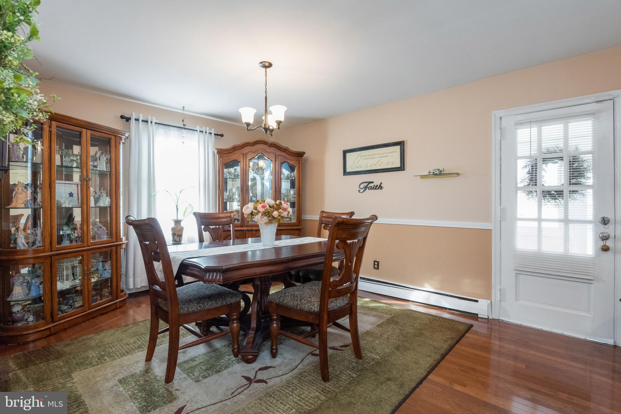 7006 East Clinton Street Clinton, MD 20735 - Photo 12 of 44