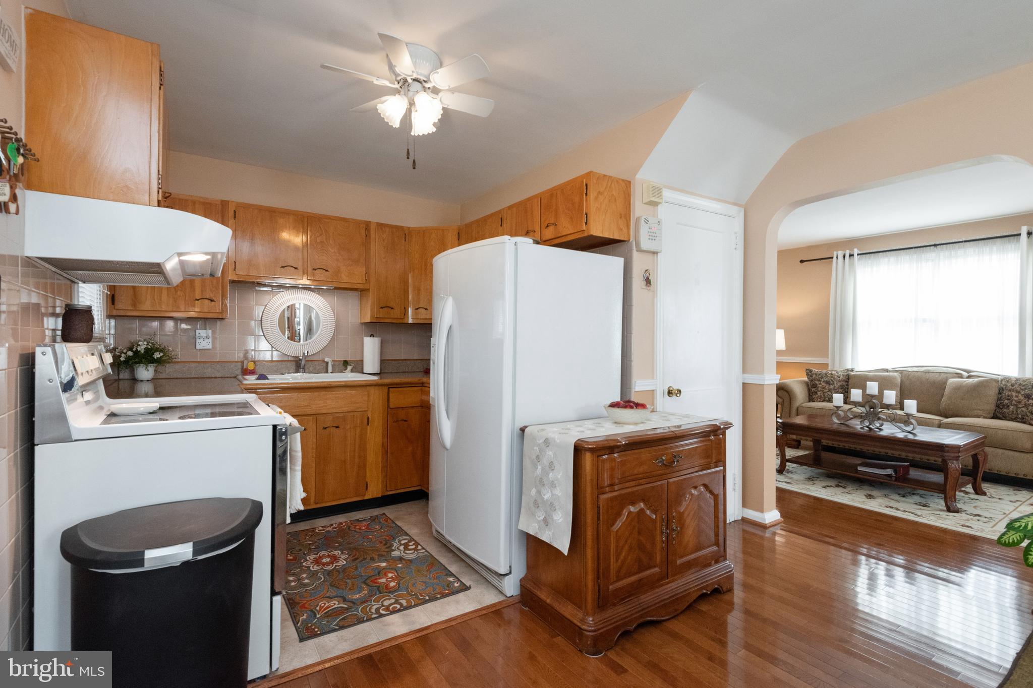 7006 East Clinton Street Clinton, MD 20735 - Photo 14 of 44