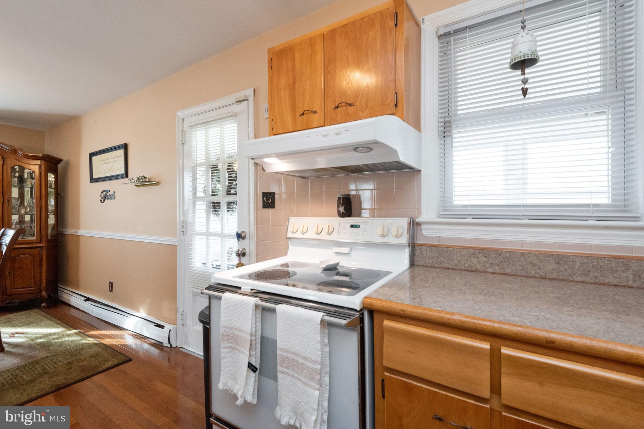 7006 East Clinton Street Clinton, MD 20735 - Photo 17 of 44