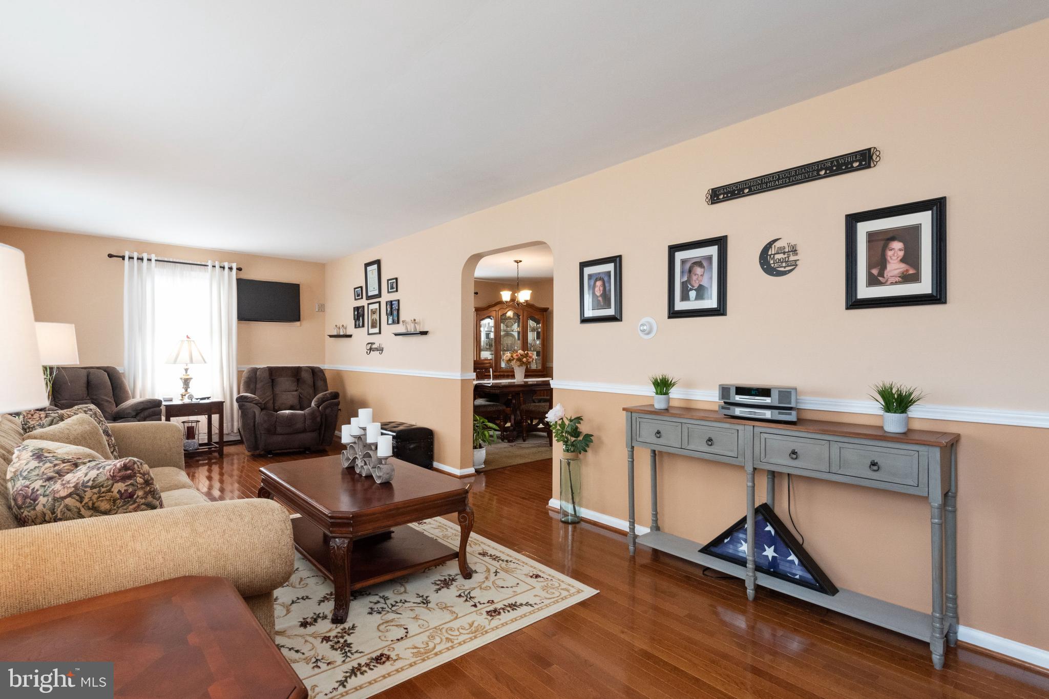 7006 East Clinton Street Clinton, MD 20735 - Photo 6 of 44