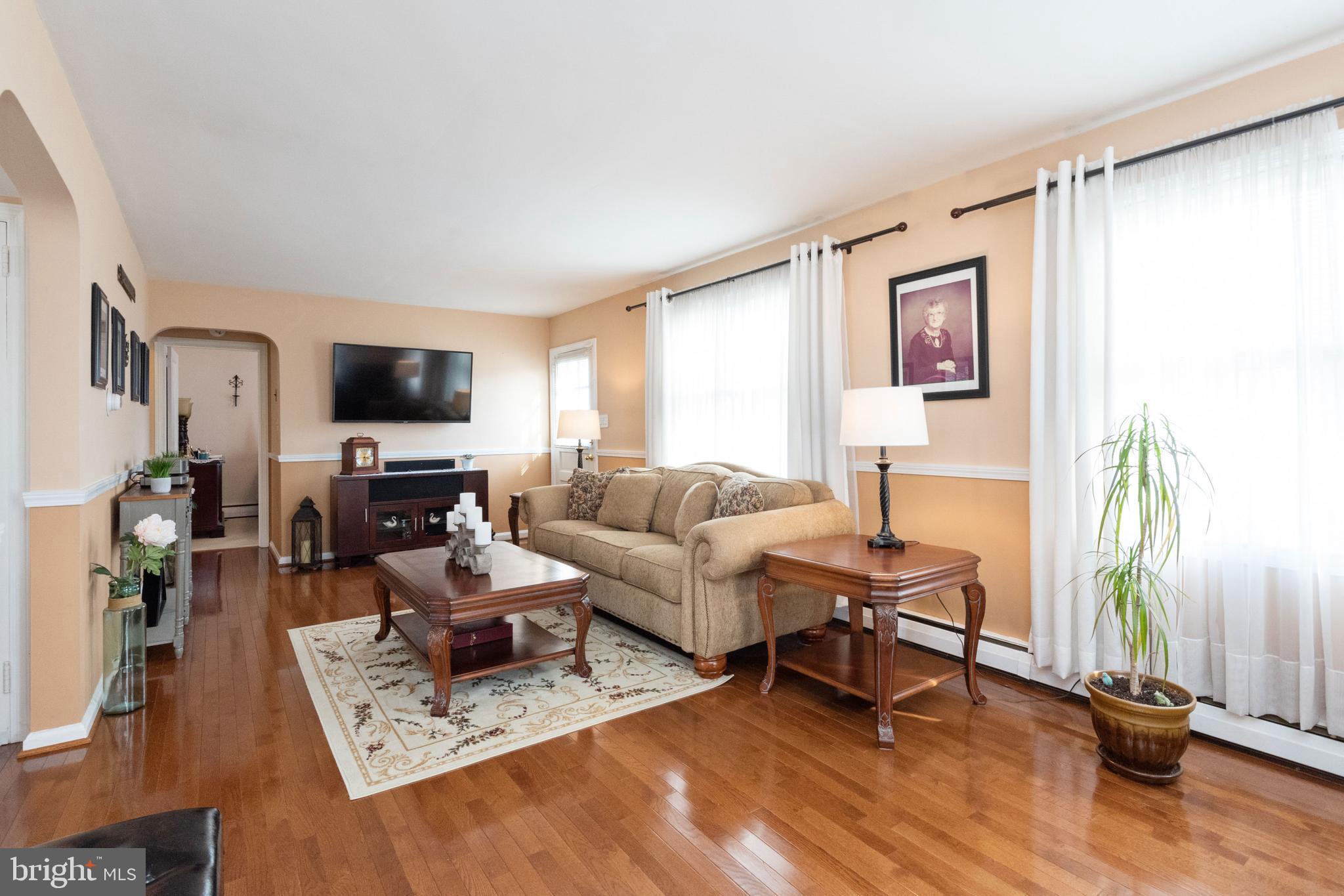 7006 East Clinton Street Clinton, MD 20735 - Photo 8 of 44