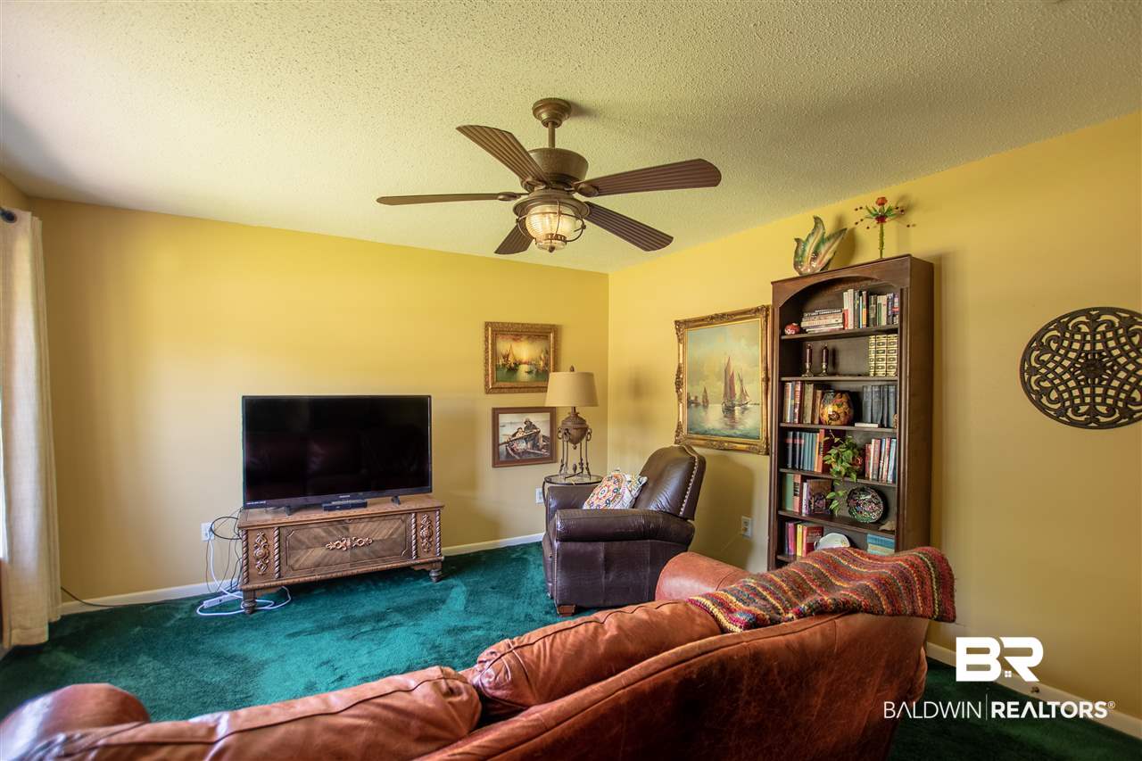 413 West Berry Avenue Foley, AL 36535 - Photo 6 of 32