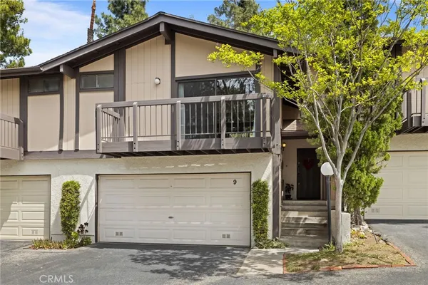 $720,000 | 10831 Roycroft Street, Unit 9, Sun Valley, CA 91352