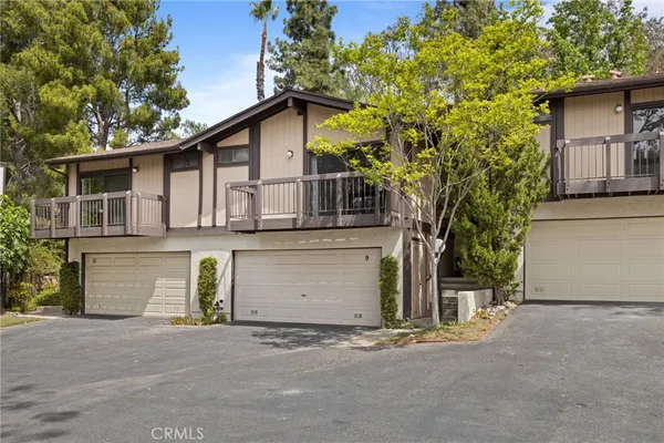 $720,000 | 10831 Roycroft Street, Unit 9, Sun Valley, CA 91352