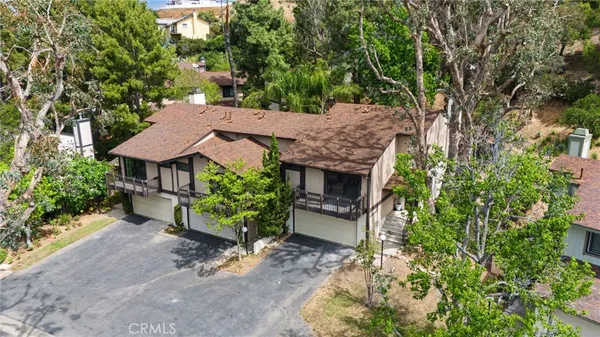 $720,000 | 10831 Roycroft Street, Unit 9, Sun Valley, CA 91352
