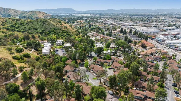 $720,000 | 10831 Roycroft Street, Unit 9, Sun Valley, CA 91352