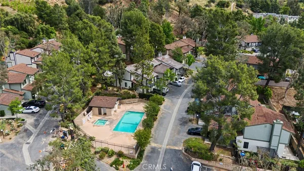 $720,000 | 10831 Roycroft Street, Unit 9, Sun Valley, CA 91352