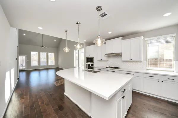 $3,200 | 1930 Waters Branch Drive, Missouri City, TX 77459