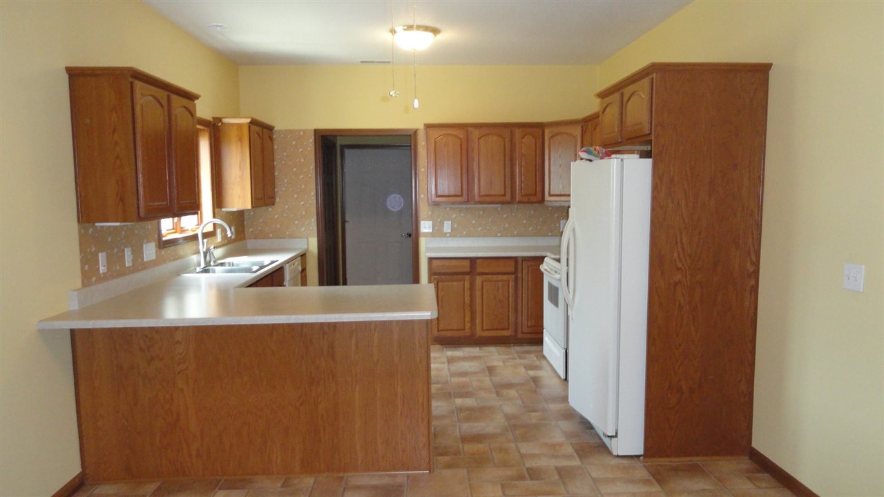 2471 Yearling Court Decatur, IN 46733 - Photo 7 of 23