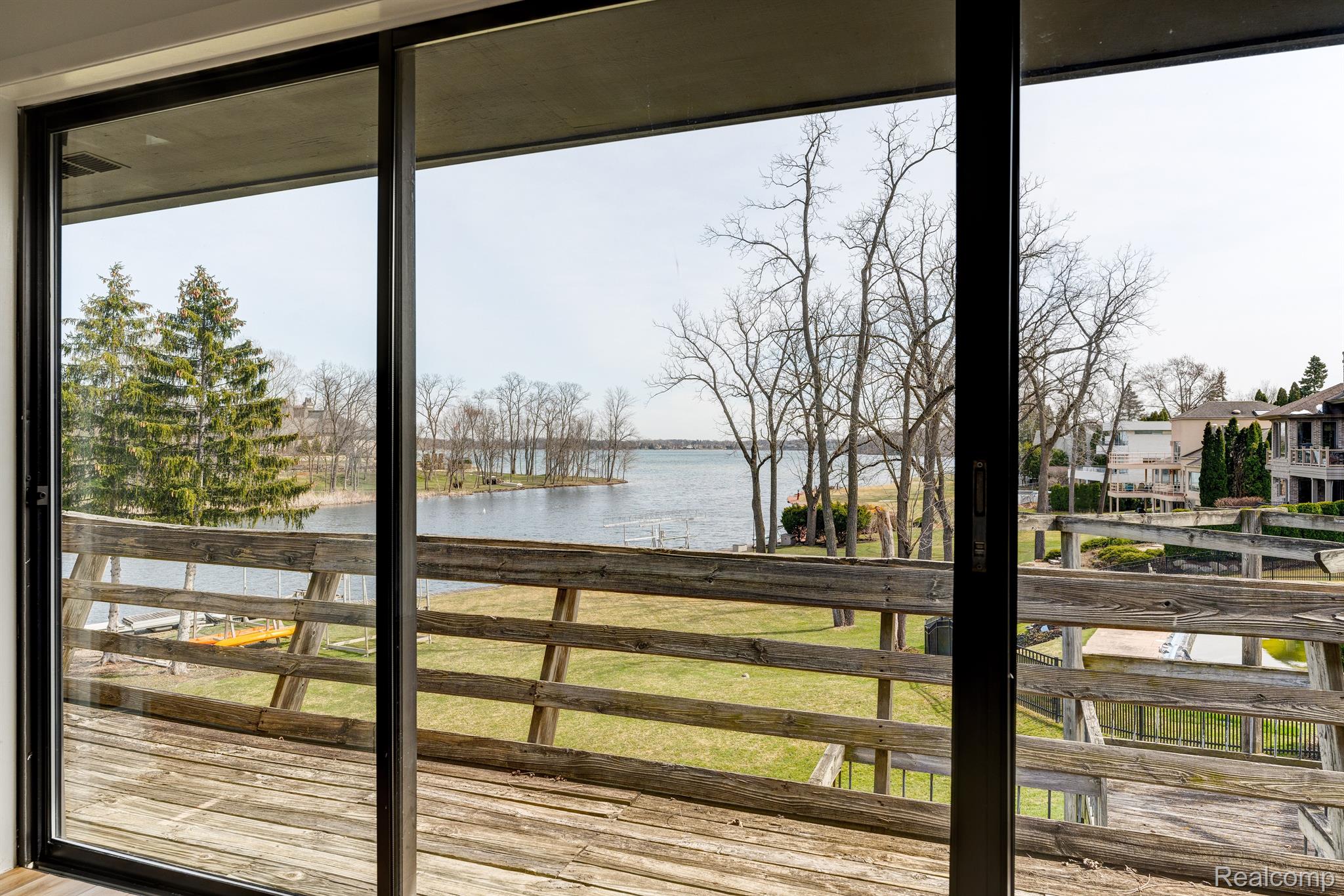 4851 Commerce Road West Bloomfield, MI 48324 - Photo 17 of 71 Gallery Image 17