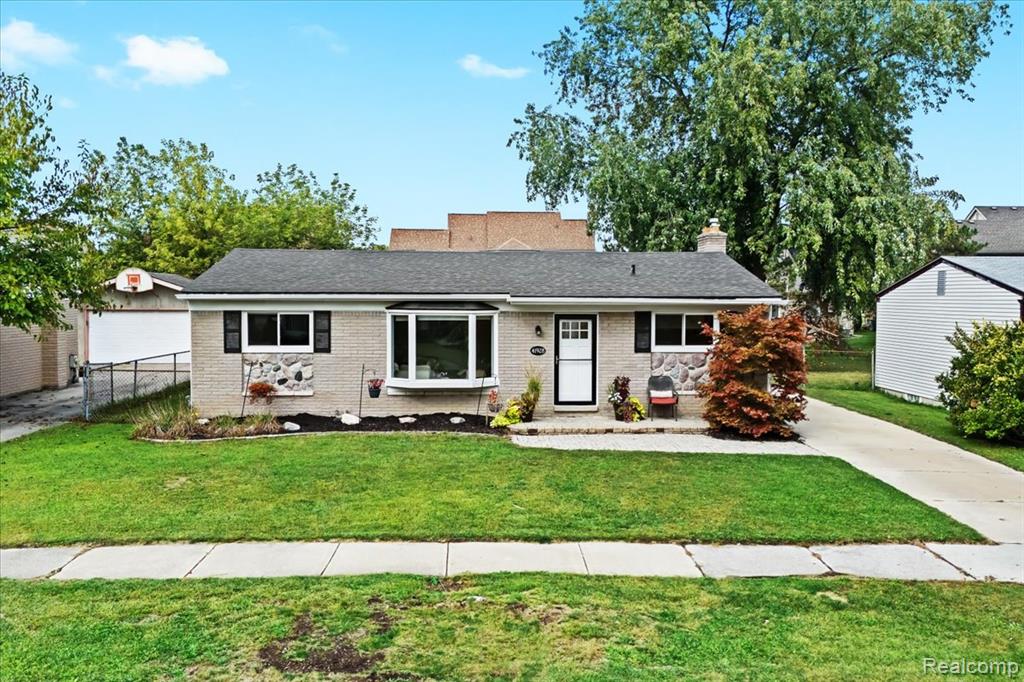 41928 Old Bridge Road Canton, MI 48188 - Photo 33 of 41