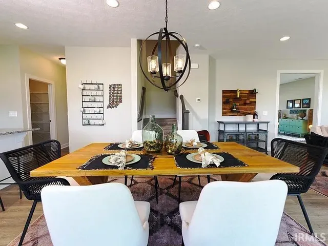 $379,800 | 1402 North Crossing Pass, Huntingburg, IN 47542