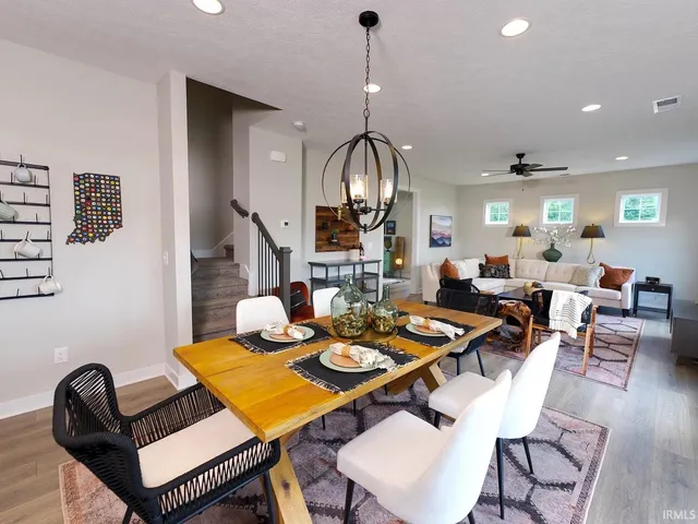 $379,800 | 1402 North Crossing Pass, Huntingburg, IN 47542